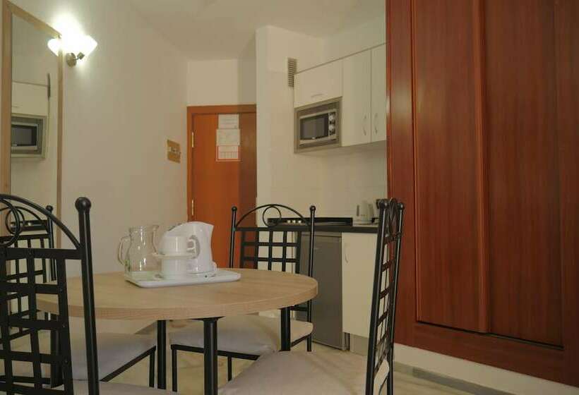 Appartement 1 Chambre, Apartamentos Piramides