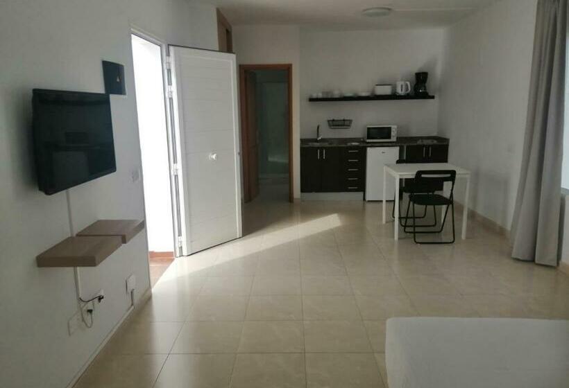 Estudio Estándar, Apartamentos Tabaiba