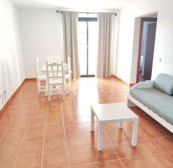 2 Bedroom Apartment, Apartamentos Tabaiba