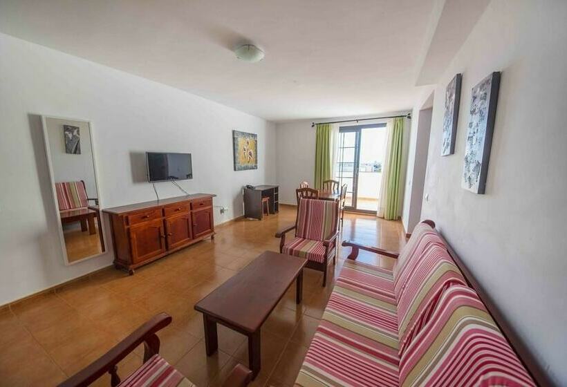 2 Bedroom Apartment, Apartamentos Tabaiba