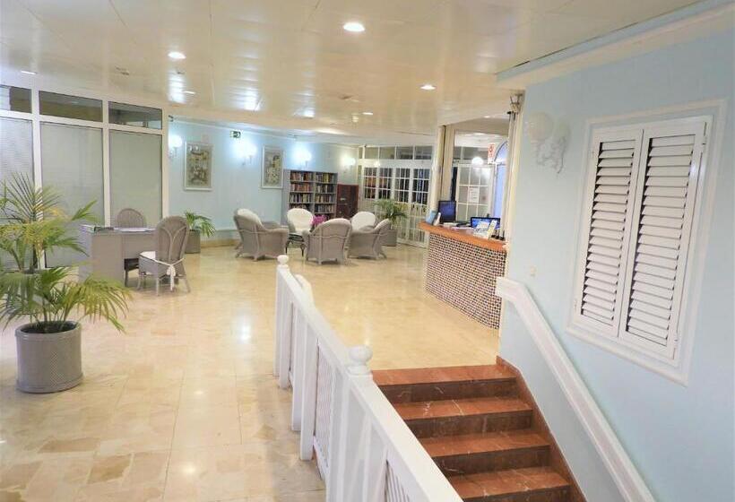 اتاق استاندارد با چشم‌انداز شهر, Bungalows Parque Nogal