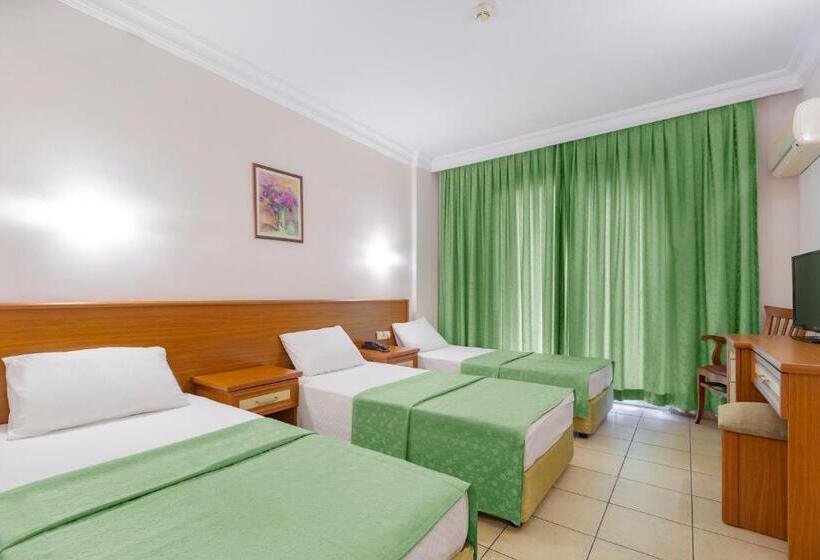 اتاق استاندارد سه نفره, Alanya Beach