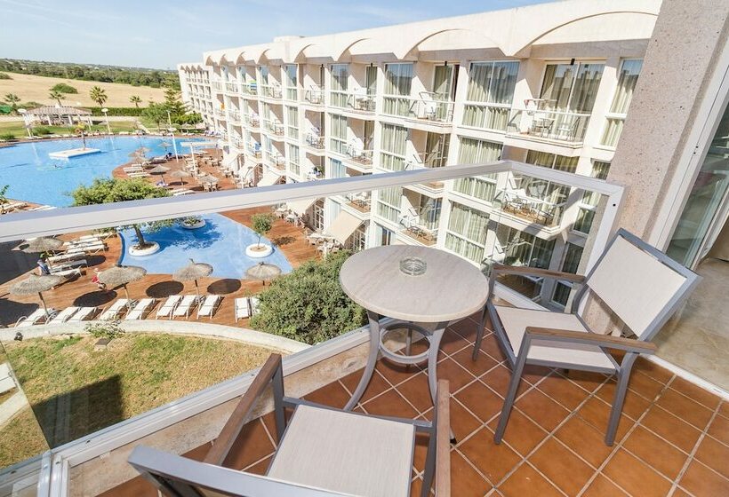 اتاق استاندارد یک نفره, Alzinar Mar Suites