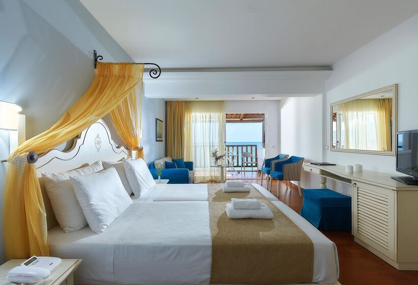 Люкс Premium 2 Спальни, Alexander Beach Hotel & Village Resort