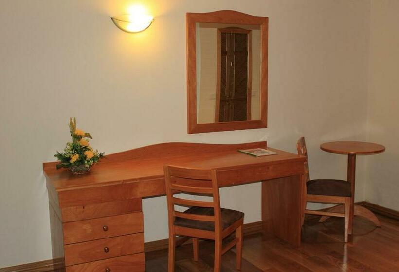 اتاق خانوادگی, Eira Do Serrado   Hotel & Spa