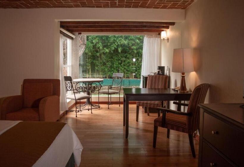 Suite Deluxe Cama King, Es Villa Mercedes San Cristobal