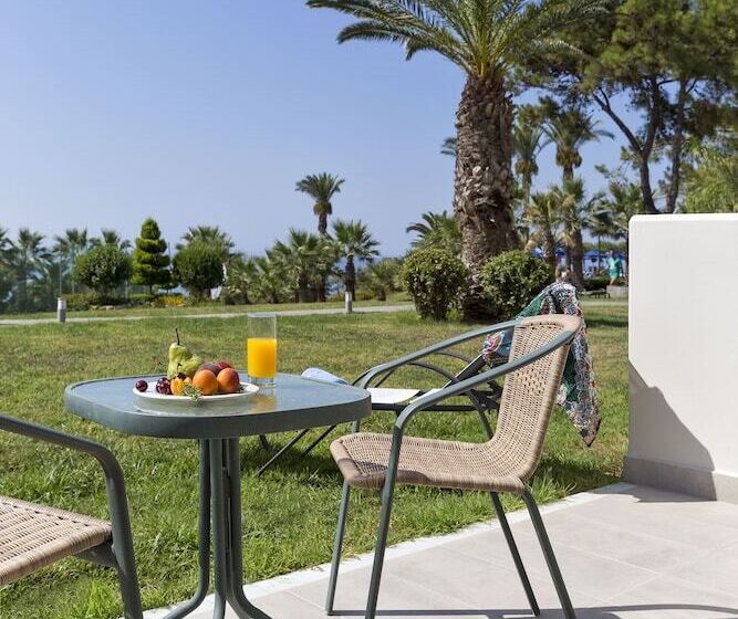 Standard Room Garden View, Rodos Princess Beach