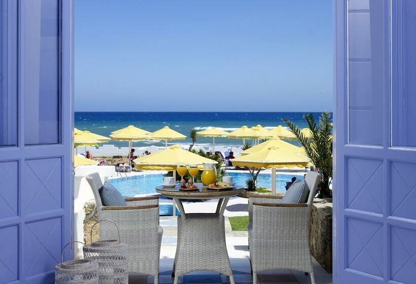 اتاق استاندارد با چشم‌انداز دریا, Serita Beach
