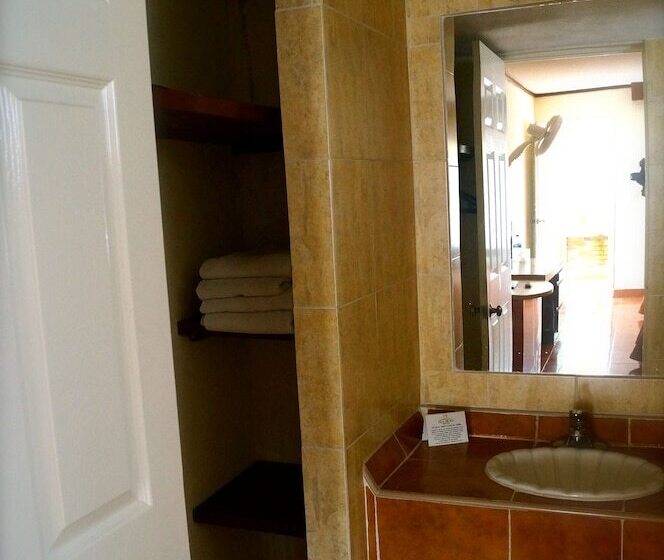 חדר משפחתי, & Suites Villa Del Sol