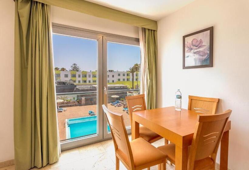 آپارتمان 2 خوابه با بالکن, LIVVO Corralejo Beach