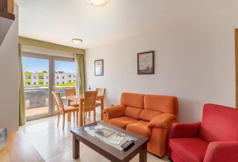 آپارتمان 2 خوابه با بالکن, LIVVO Corralejo Beach
