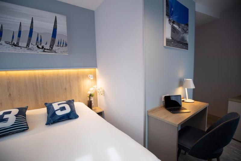 Standard Room, The Originals Boutique, Hôtel Des Marins, Saintmalo