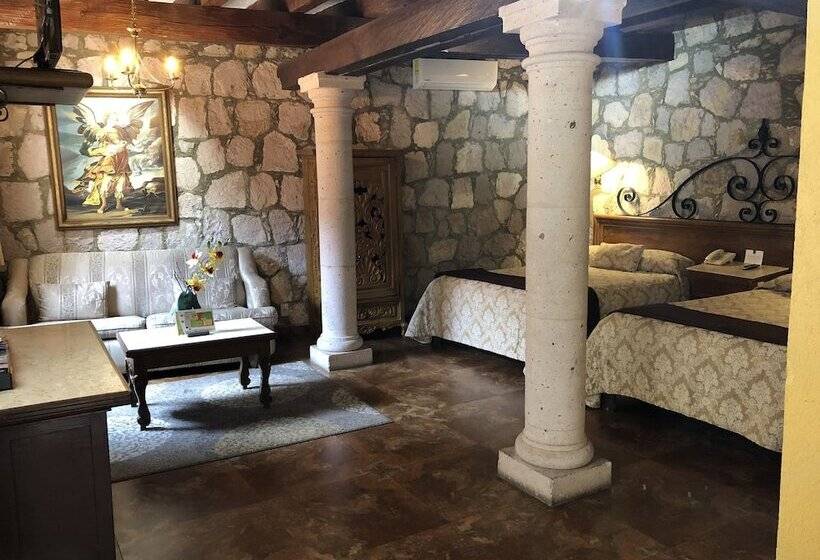 اتاق استاندارد با 2 تخت دوبل, Villa San Jose Hotel & Suites