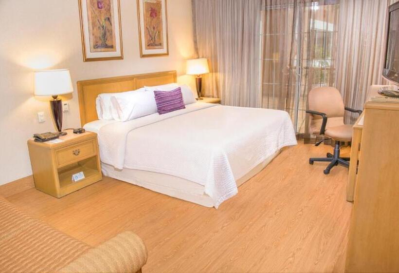 Standard Room King Size Bed, Istay Hotel Ciudad Victoria