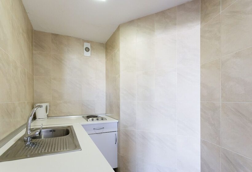 テラスつきの２ベッドルームアパートメント, Magalluf Playa Apartments - Adults Only