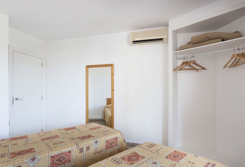 テラスつきの２ベッドルームアパートメント, Magalluf Playa Apartments - Adults Only