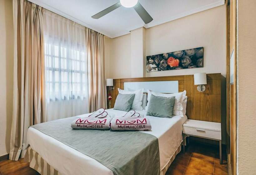 Deluxe Appartement met 2 Slaapkamers, Muthu Royal Park Albatros