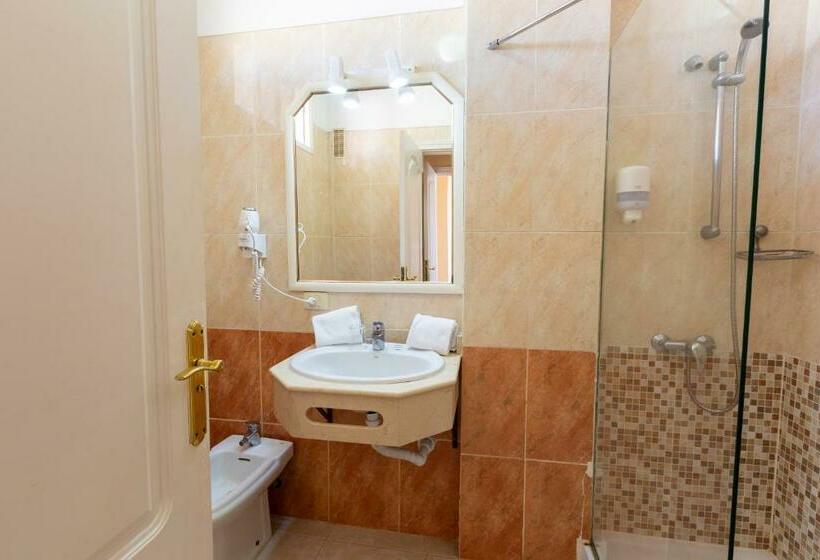 带1个卧室的公寓, Villa De Adeje Beach