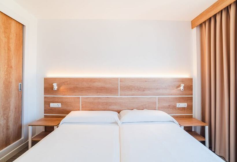 آپارتمان 1 خوابه با چشم‌انداز استخر, Beach Star Ibiza - Adults Only