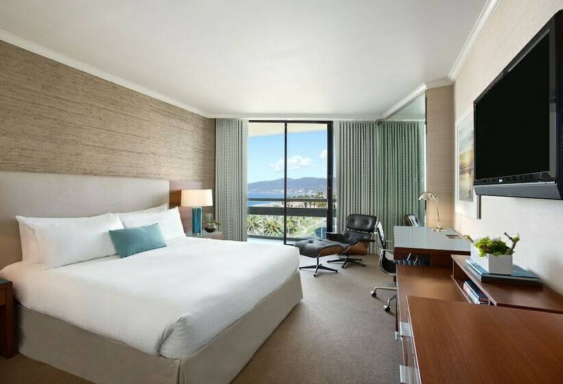 اتاق پرمیوم با چشم‌انداز دریا, Fairmont Miramar Hotel & Bungalows