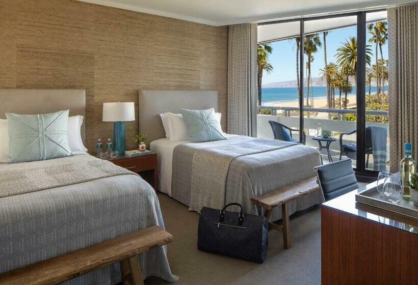 اتاق لوکس با چشم‌انداز دریا, Fairmont Miramar Hotel & Bungalows