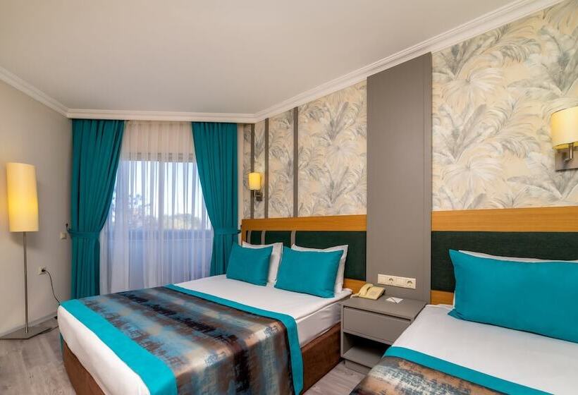 Quarto standard, Armas Gul Beach