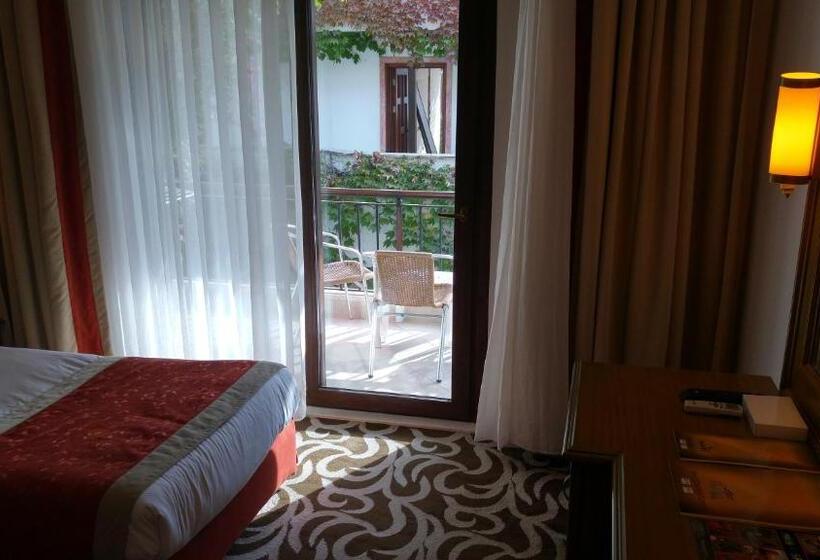 اتاق خانوادگی, Club Boran Mare Beach   All Inclusive
