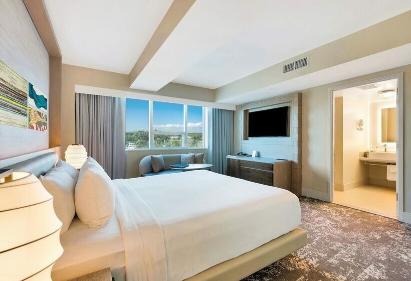 اتاق پرمیوم, Eden Roc Miami Beach