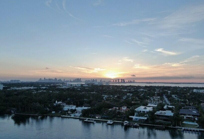 Premium Kamer, Eden Roc Miami Beach