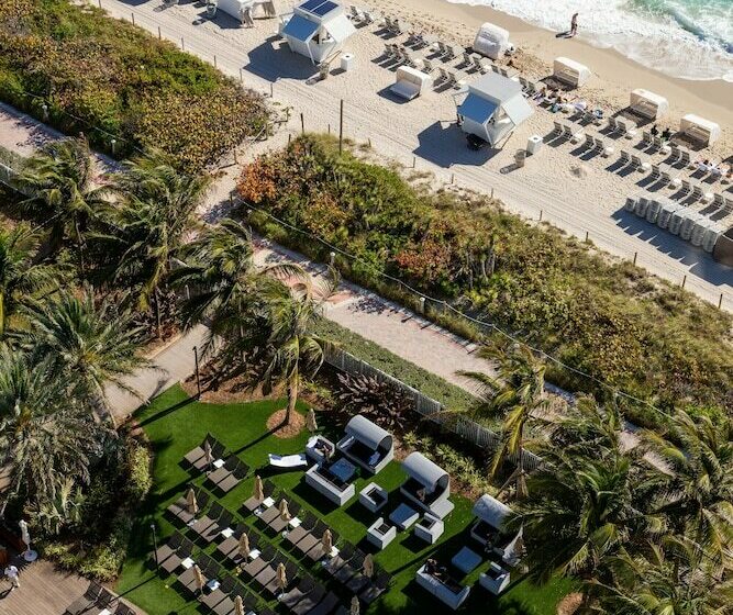 سوییت جونیور با چشم‌انداز دریا, Eden Roc Miami Beach