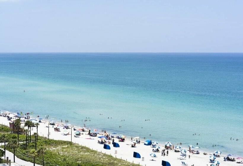 سوییت جونیور با چشم‌انداز دریا, Eden Roc Miami Beach
