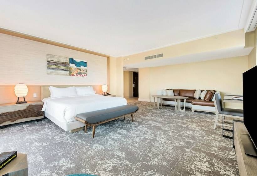 سوئیت پریمیوم, Eden Roc Miami Beach