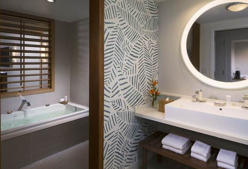 Junior Suite met Uitzicht op Zee, Eden Roc Miami Beach