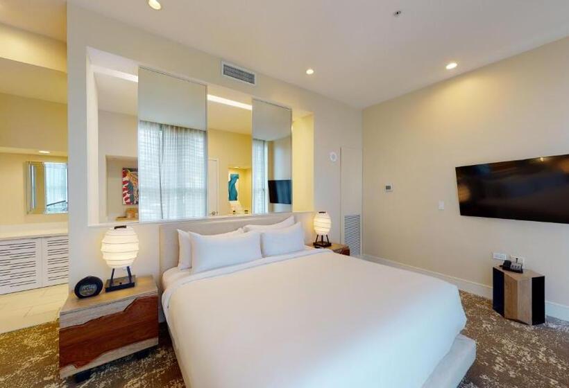 Chambre Standard Lit King Size, Eden Roc Miami Beach