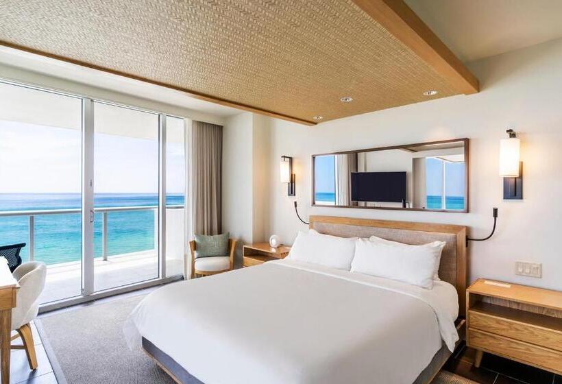 Suite met Kingsize Bed, Eden Roc Miami Beach