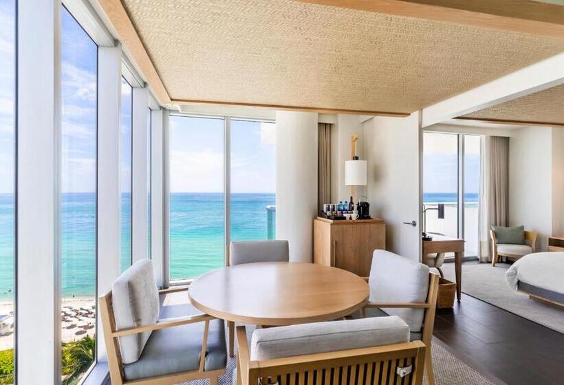 سوئیت با تخت بزرگ, Eden Roc Miami Beach