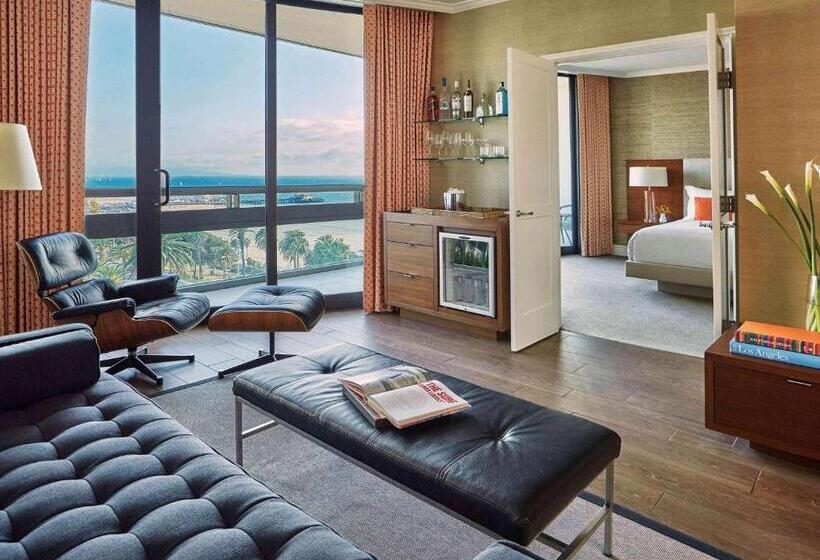 سوئیت با تخت بزرگ, Fairmont Miramar Hotel & Bungalows