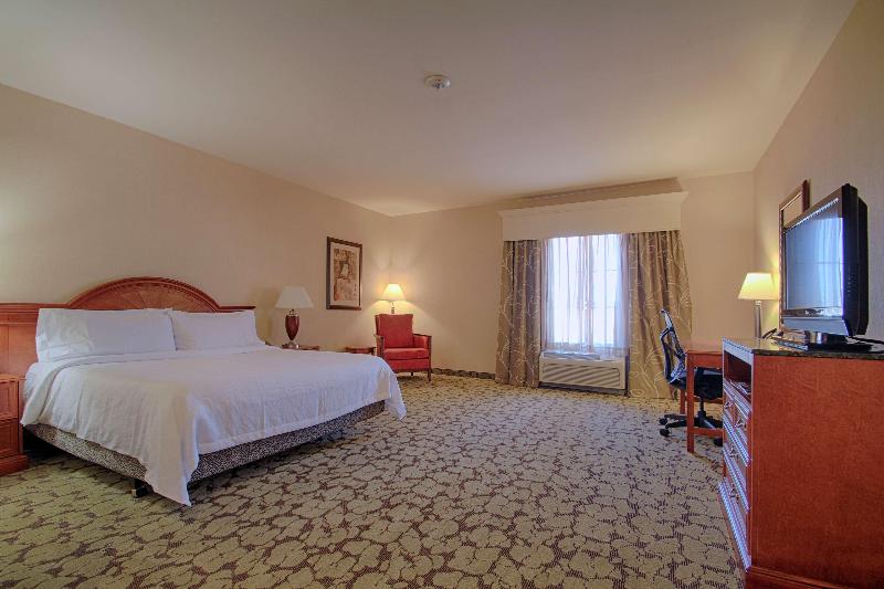 اتاق لوکس, Fairmont Miramar Hotel & Bungalows