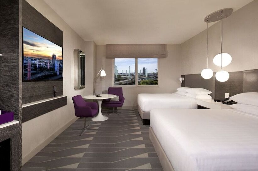 اتاق استاندارد با 2 تخت دوبل, Hyatt Regency Los Angeles International Airport