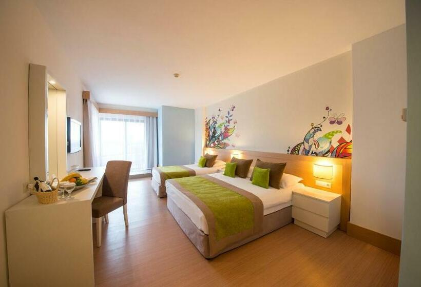 Quarto Deluxe, Limak Arcadia Golf Resort Belek