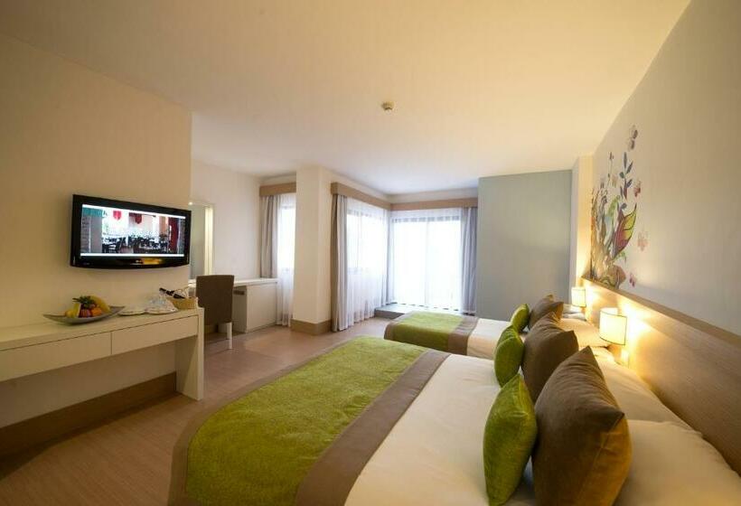 Quarto Deluxe, Limak Arcadia Golf Resort Belek