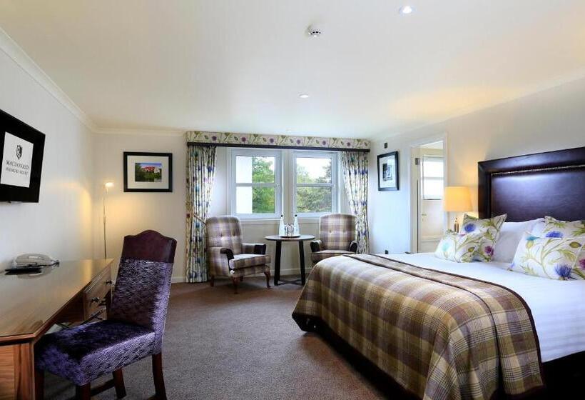 اتاق لوکس با تخت بزرگ, Macdonald Morlich Hotel At Macdonald Aviemore Resort