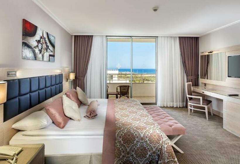 سوییت جونیور, Miracle Resort