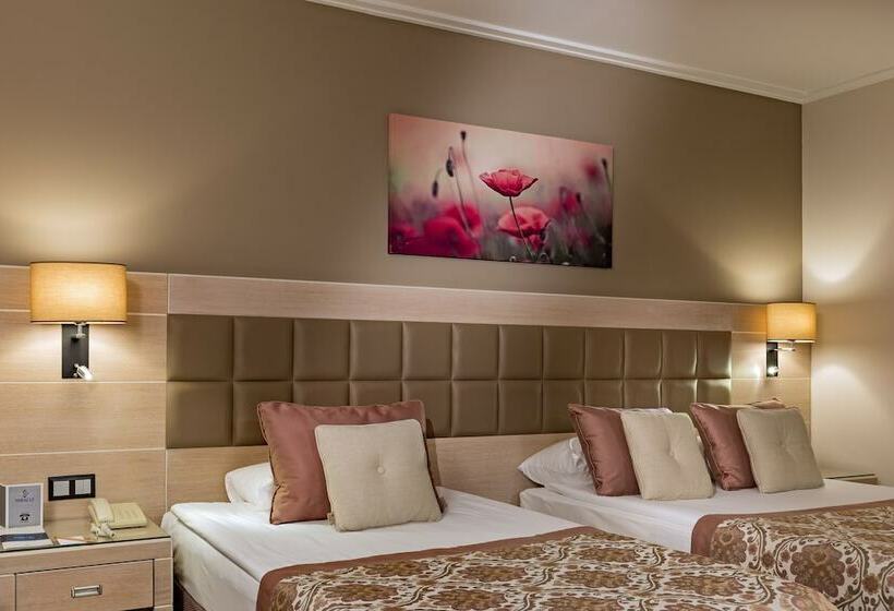 اتاق استاندارد, Miracle Resort