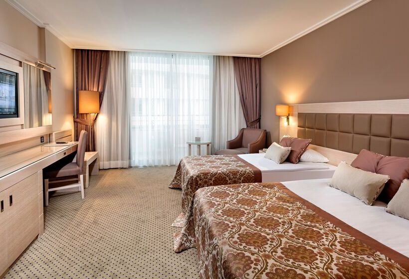 اتاق استاندارد, Miracle Resort