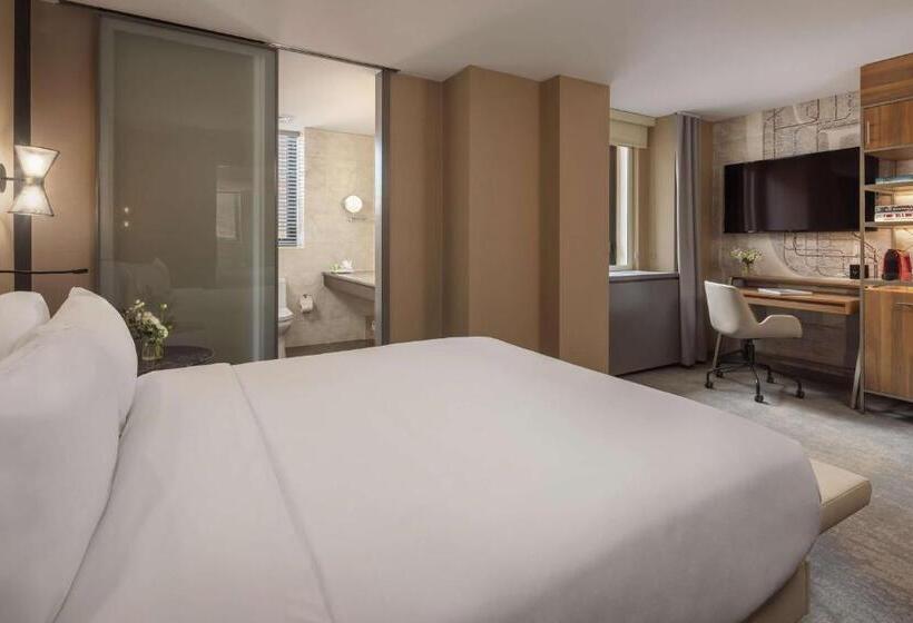 Premium Room City View, NH Collection New York Madison Avenue
