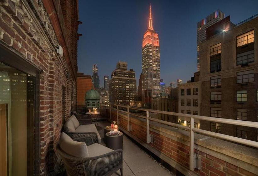 Premium room with view, NH Collection New York Madison Avenue
