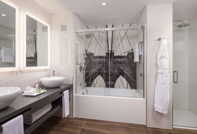 سوییت جونیور, NH Collection New York Madison Avenue