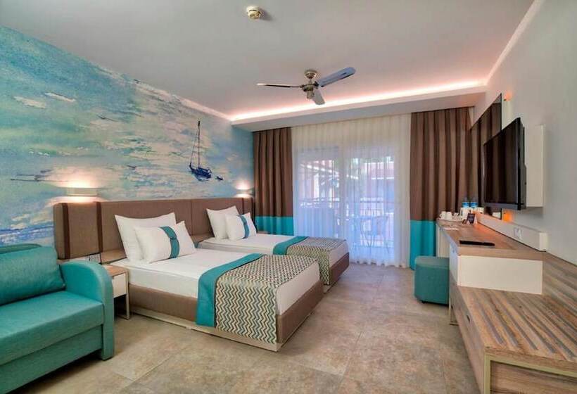 اتاق استاندارد, Pirate S Beach Club