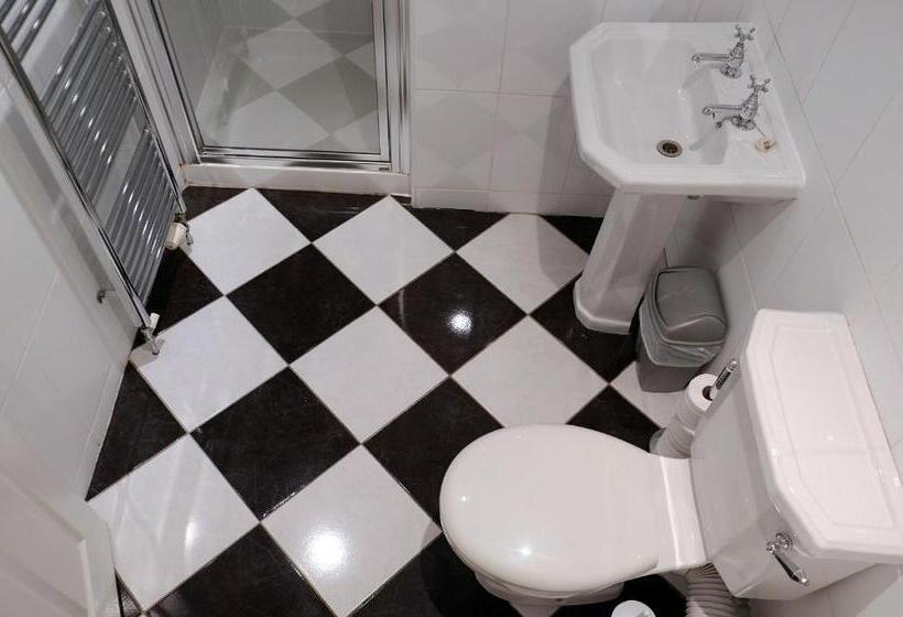 اتاق استاندارد یک نفره, Regent House Hotel   City Centre